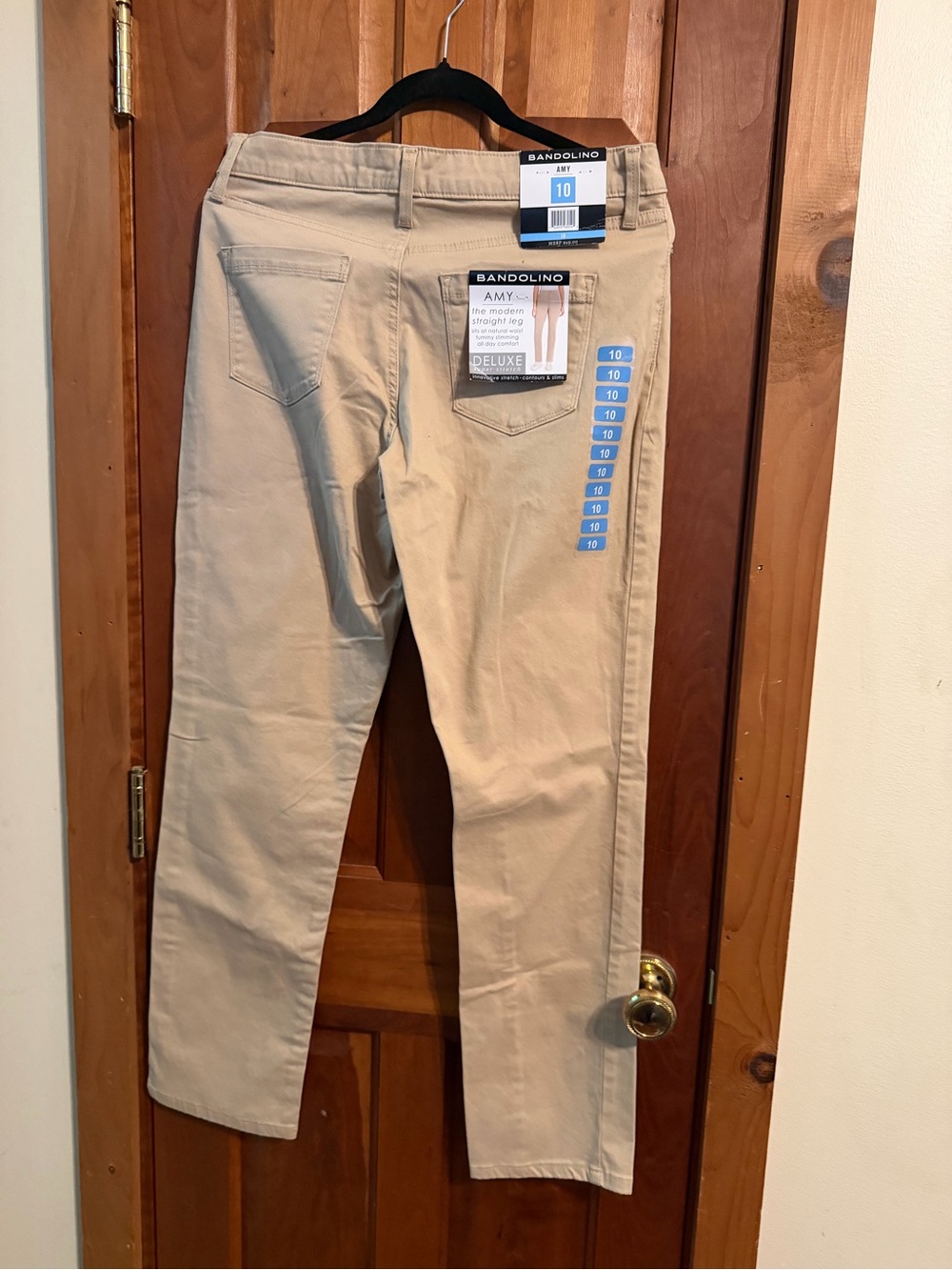 Bandolino Amy Straight Leg Pants in Beige